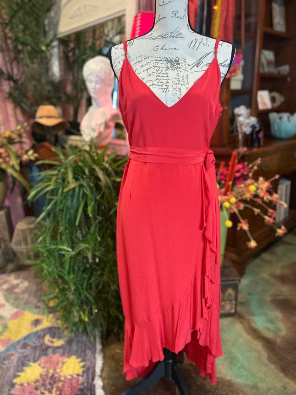 NWT Lovers + Friends Bridget Red Sleeveless Ruffle Wrap Midi Dress Size L